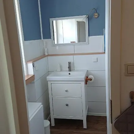 شقة Gaestehaus Domaenenblick