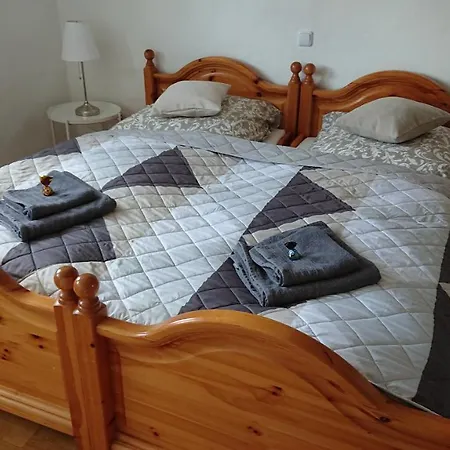 Gaestehaus Domaenenblick *