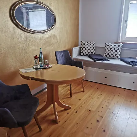 شقة Gaestehaus Domaenenblick *